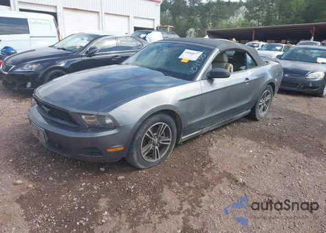 2011 Ford Mustang V6 Premium z USA, uszkodzony, nr VIN 1ZVBP8EM6B5109130